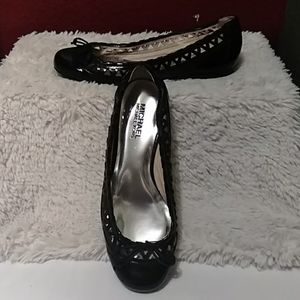 Michael Kors black flats